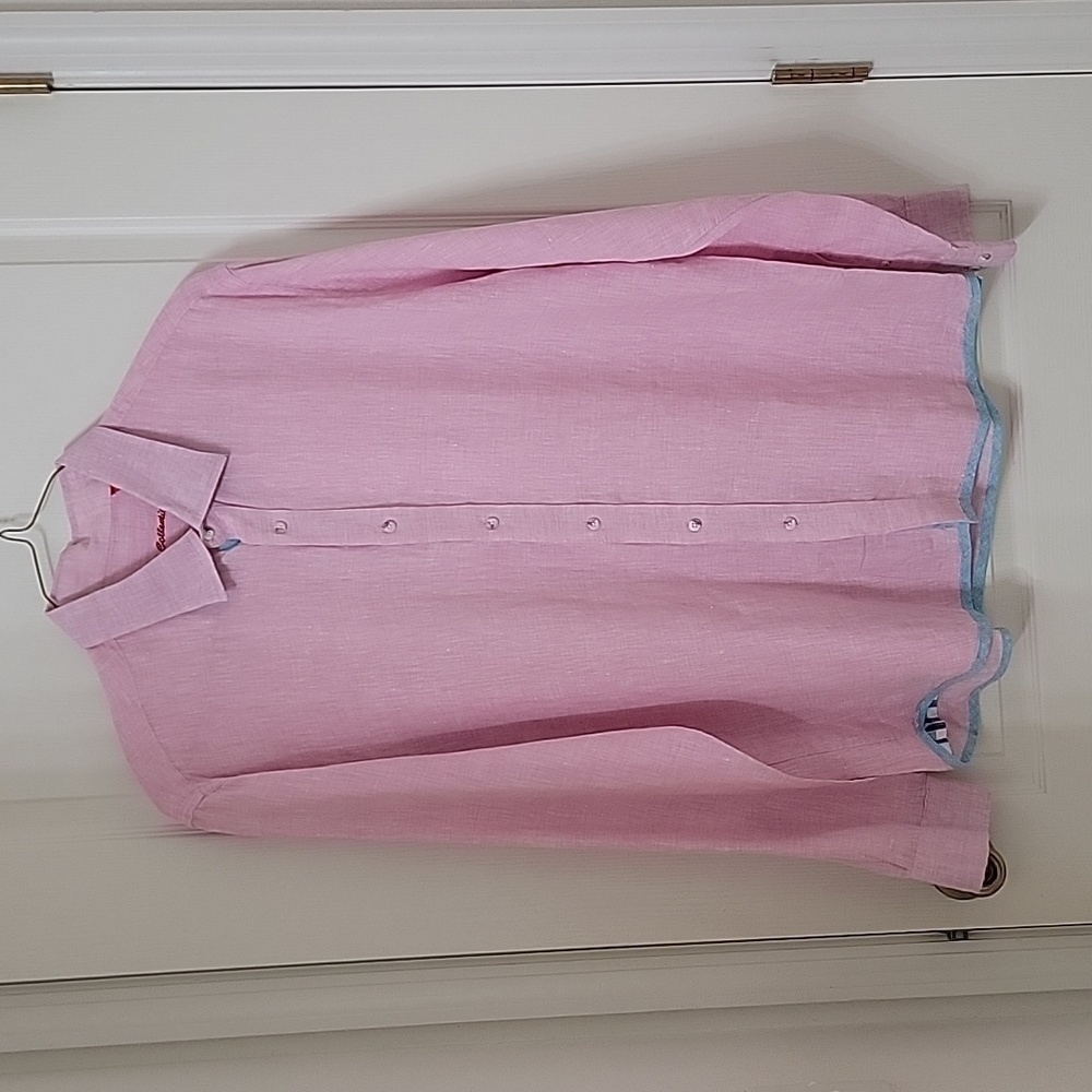 Report Collection, Size XL Pink Linen Button Down Shirt with Blue Accents